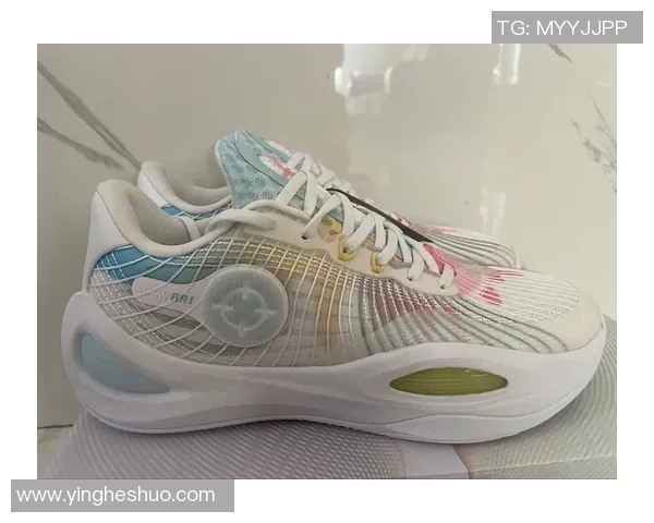 准者止戈篮球鞋圣诞特别版热销让你在球场上尽显风采与魅力
